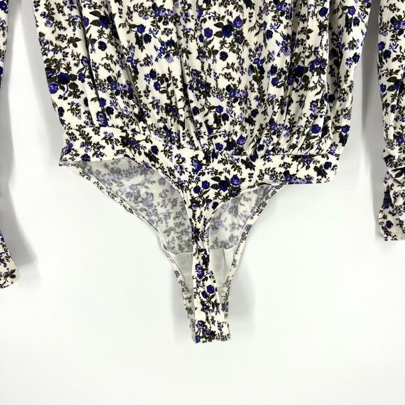 NWT Free People Kaya Bodysuit Floral Print Keyhole Cutout V-Neck Ivory Combo XS - Picture 13 of 15
